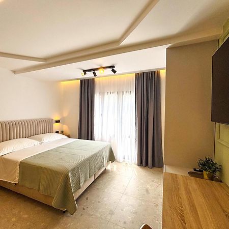 Marthinis Luxury Suites Spalato Esterno foto