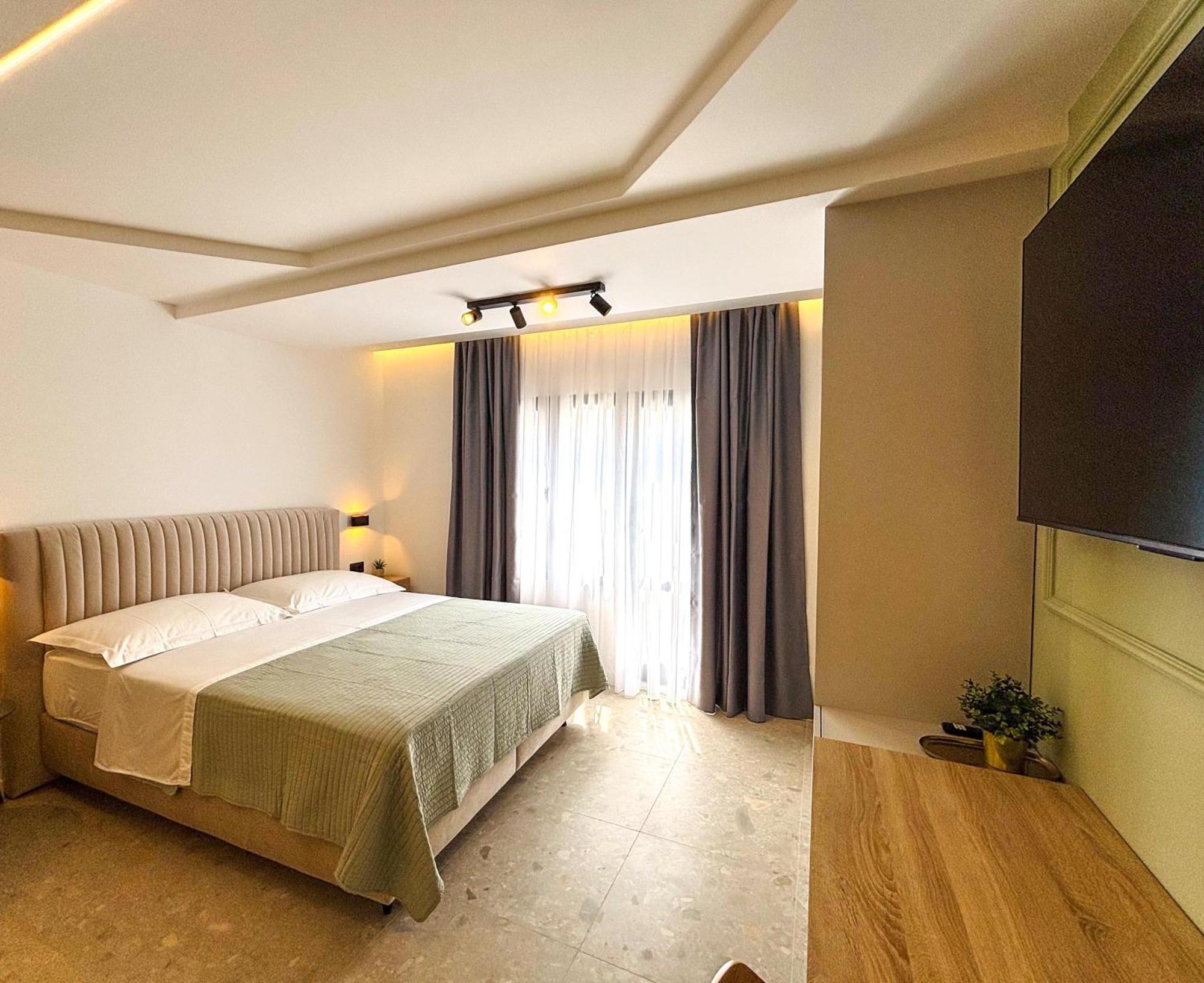 Marthinis Luxury Suites Spalato Esterno foto